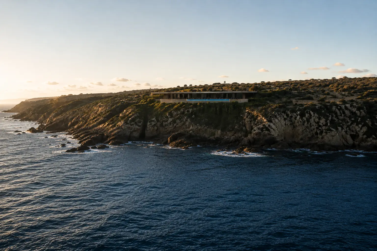Approach to the ALTAMAR pavilion on the headland, Punta Ánima, Costa Brava
